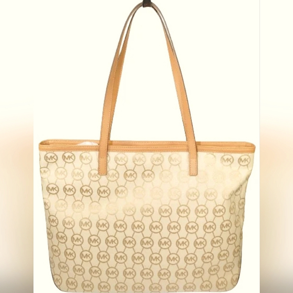 🆕️MK large monogram bag